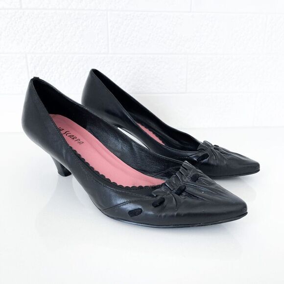 La Scarpa Womens Leather Ruched Pointed Toe Kitten Heel Slip-on Pumps Black 37 - Picture 1 of 8
